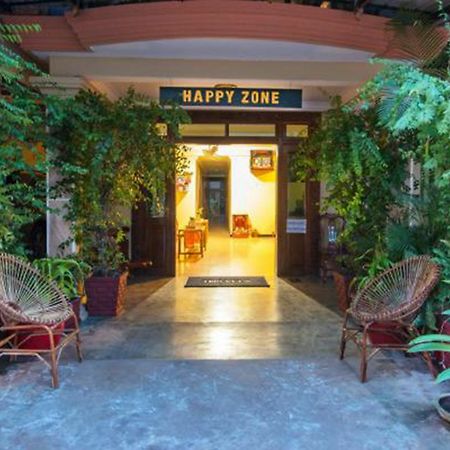 סיאם ריפ Happy Zone Hostel מראה חיצוני תמונה