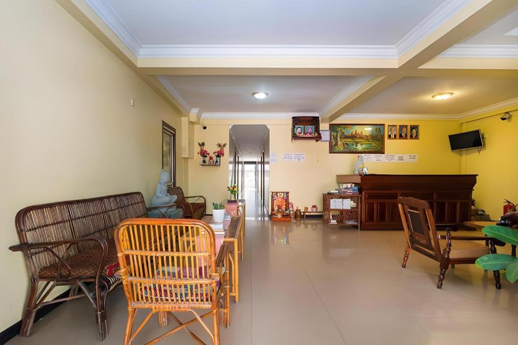 סיאם ריפ Happy Zone Hostel מראה חיצוני תמונה